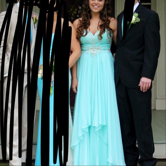 Prom dress size 8 - Picture 2 of 7